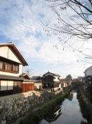 �摜(134x180)�E�g��摜(479x640)