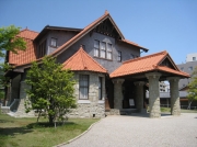 �摜(180x134)�E�g��摜(591x443)