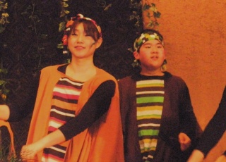 �摜(320x230)�E�g��摜(640x460)