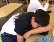 �摜(180x140)�E�g��摜(640x501)