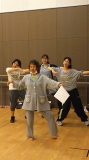 �摜(179x320)�E�g��摜(359x640)