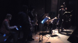 �摜(320x179)�E�g��摜(640x359)